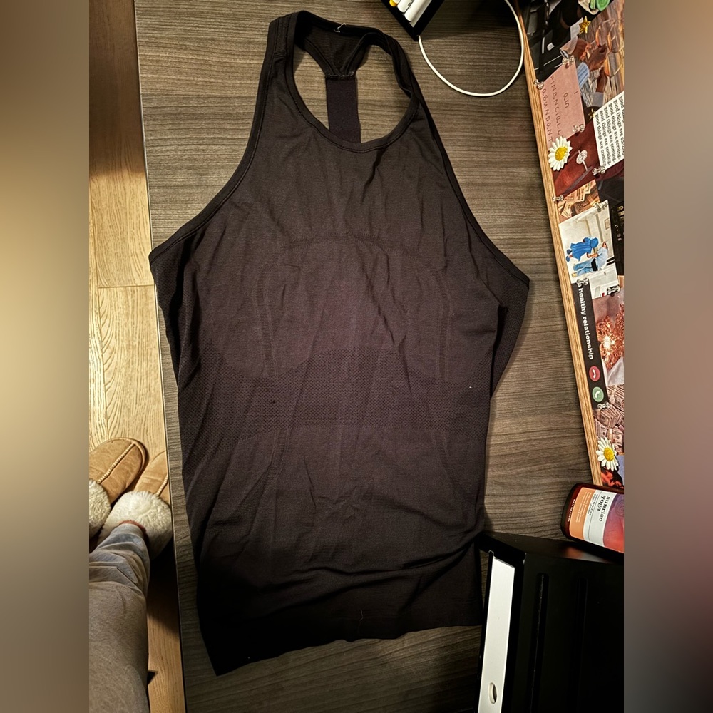 Lululemon tank top
